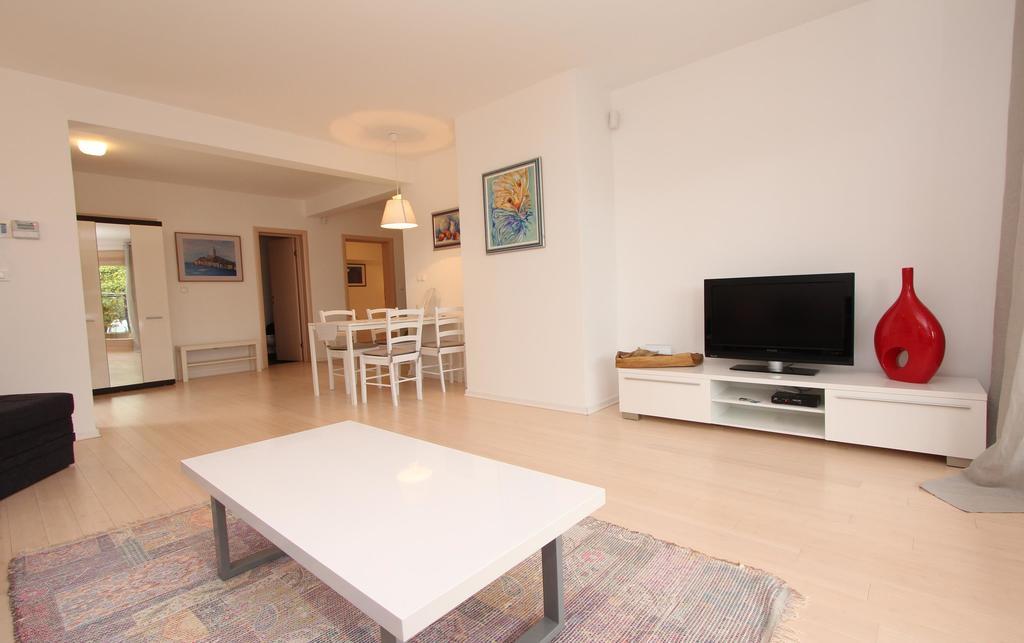 Apartments Makado Rovigno Esterno foto